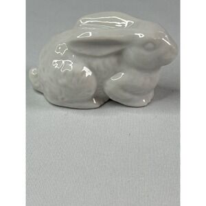 Vintage OMC Japan White Ceramic Bunny Rabbit Figurine Otagiri Glossy Decor